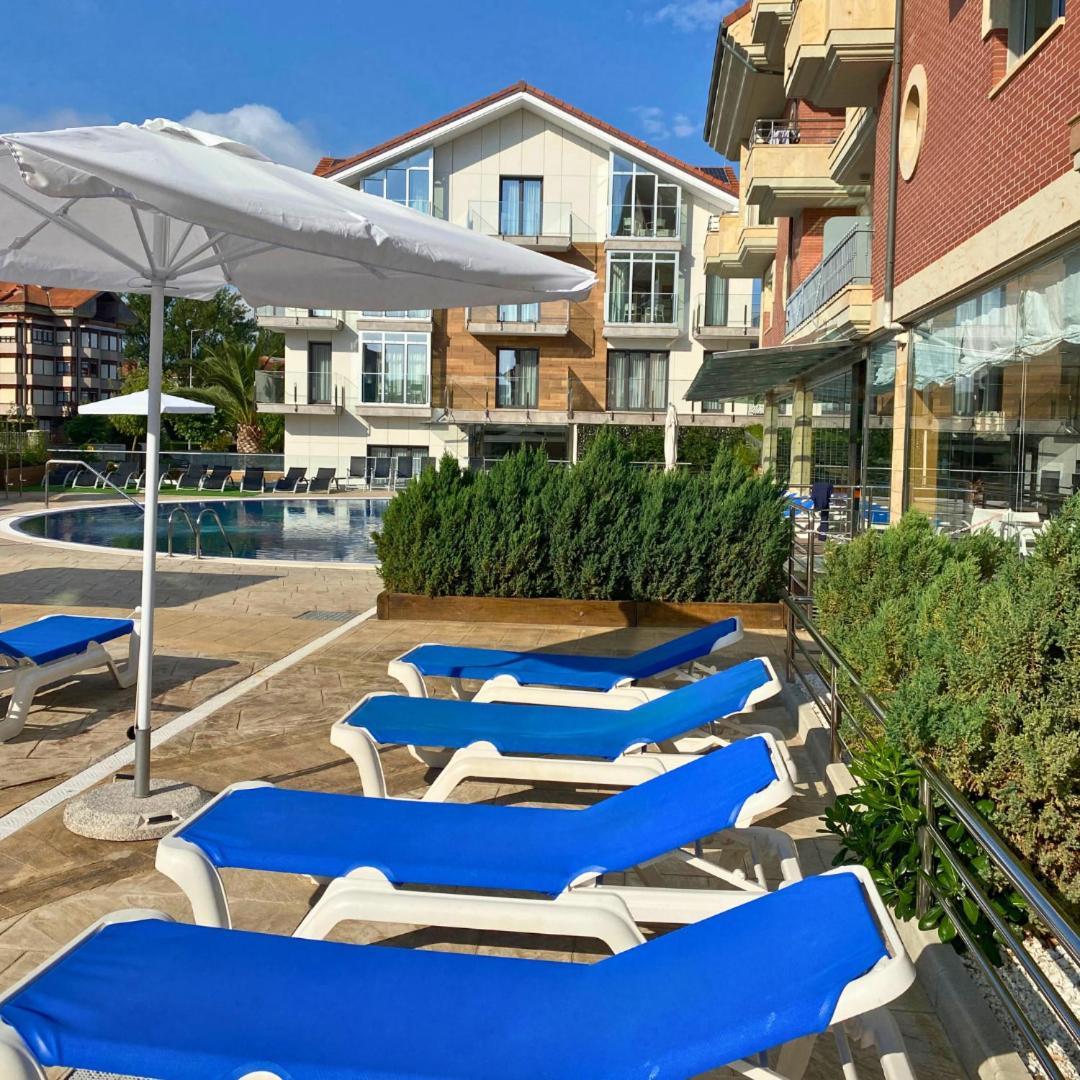 Playa Joyel Family Rooms Noja Exterior photo