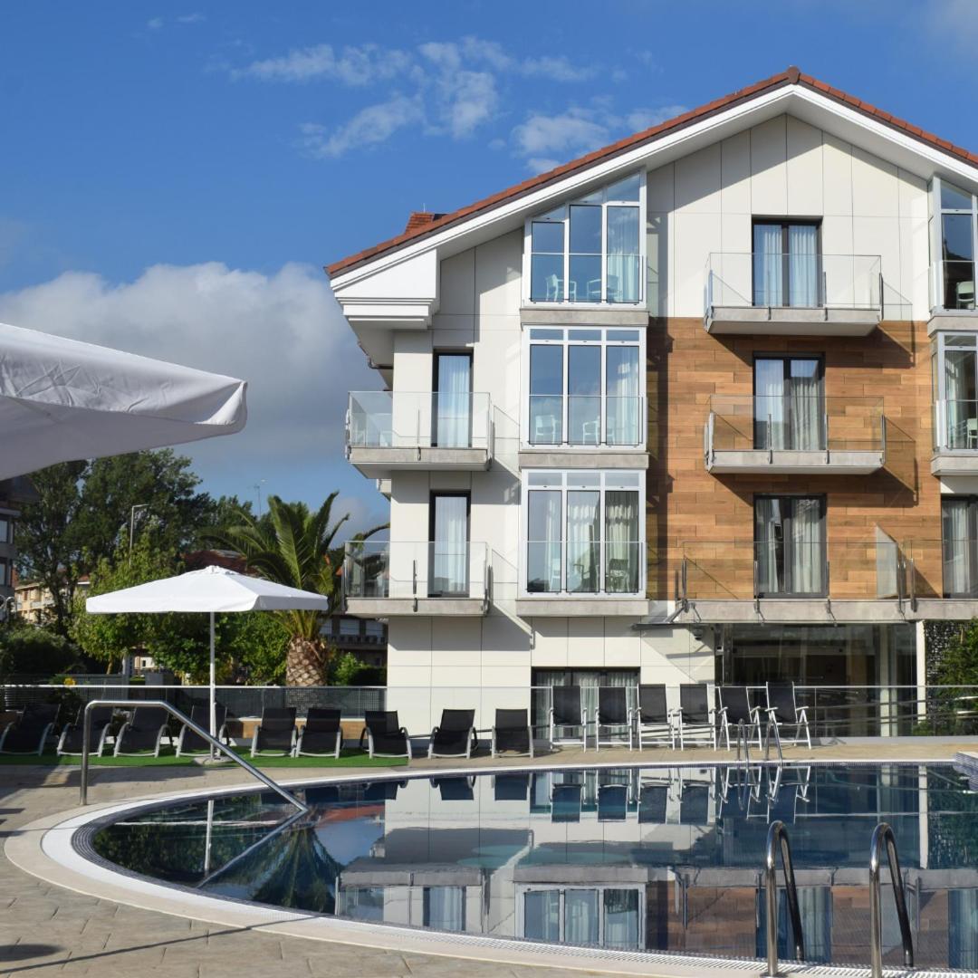 Playa Joyel Family Rooms Noja Exterior photo